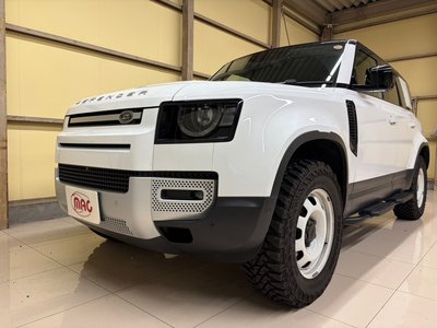2023 LAND Rover DEFENDER photo 2
