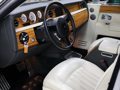 ROLLS-ROYCE PHANTOM - 6