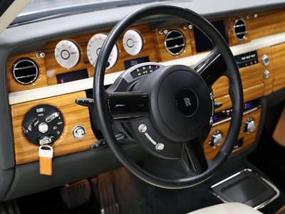 ROLLS-ROYCE PHANTOM - 7