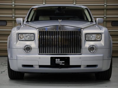 ROLLS-ROYCE PHANTOM - 3