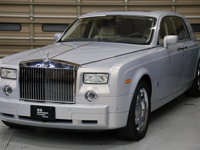 ROLLS-ROYCE PHANTOM - 2