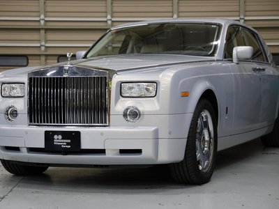 ROLLS-ROYCE PHANTOM - 1