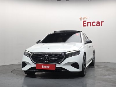 2025 Mercedes-BENZ E-CLASS 照片 2