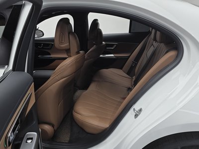 2025 Mercedes-BENZ E-CLASS 缩略图 17