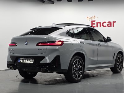 2022 BMW X4 — фото 3