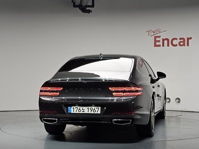 GENESIS G80 (RG3) - 4