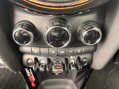 صورة مصغرة 50 لـ 2020 MINI COOPER