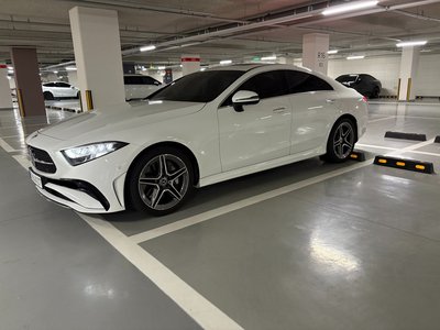 MERCEDES-BENZ CLS - 4