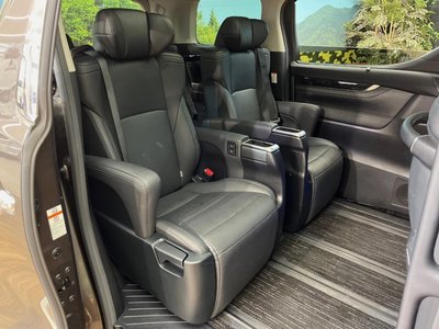 صورة مصغرة 11 لـ 2021 Toyota ALPHARD