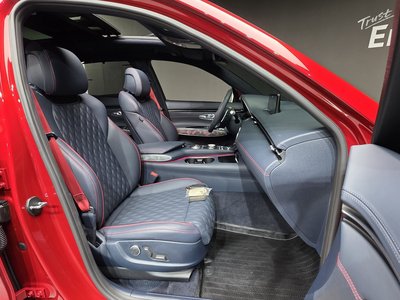 صورة 10 لـ 2022 Genesis GV70