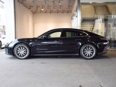 2024 Porsche PANAMERA 照片 2