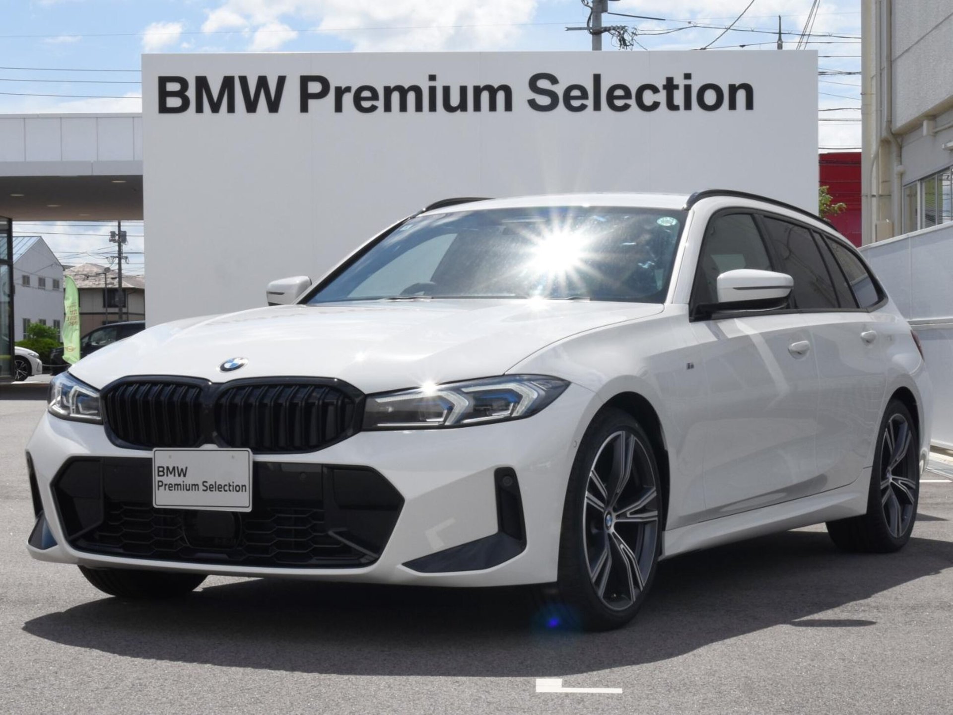 BMW 3 SERIES TOURING - View 1