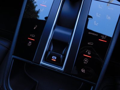 2024 Porsche MACAN — миниатюра 15