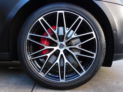 2024 Porsche MACAN 照片 3