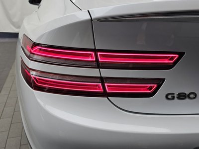 GENESIS G80 (RG3) - 10