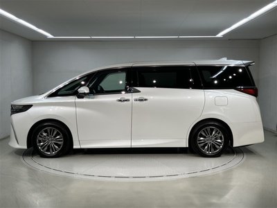 صورة 2 لـ 2023 Toyota ALPHARD
