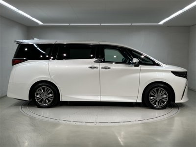 صورة 3 لـ 2023 Toyota ALPHARD