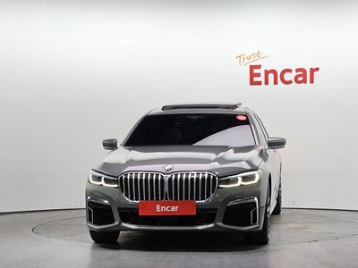 BMW 7 SERIES - 2