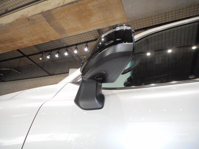 TOYOTA LAND CRUISER 300 - 6