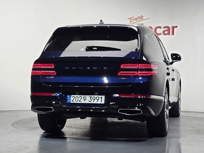 صورة 4 لـ 2021 Genesis GV80