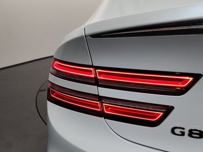 GENESIS G80 (RG3) - 10