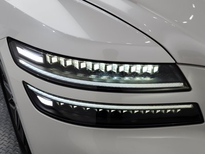 GENESIS G80 (RG3) - 9