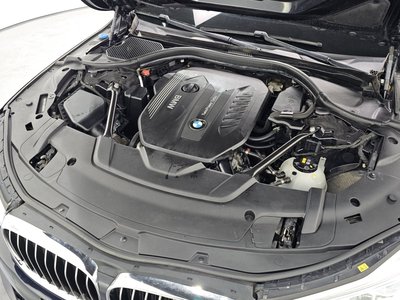 BMW 7 SERIES - 7
