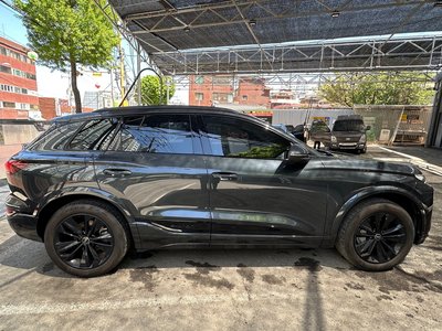 AUDI Q6 - 7