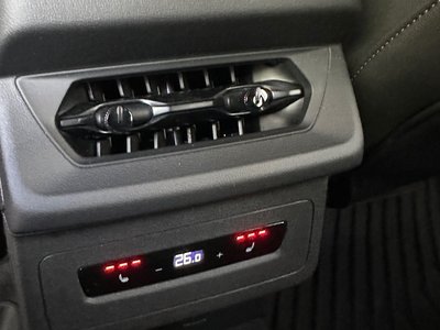 AUDI Q6 - 9