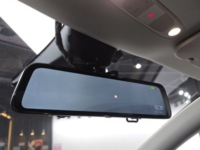2022 Tesla MODEL Y thumbnail 19