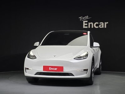 2022 Tesla MODEL Y — фото 2