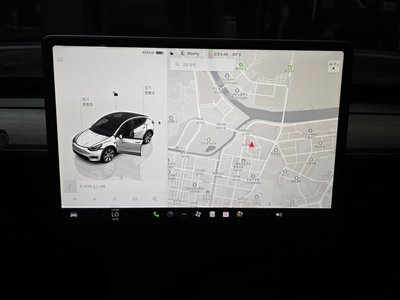 2022 Tesla MODEL Y thumbnail 12