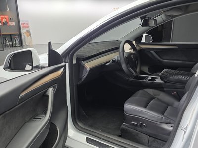 2022 Tesla MODEL Y — фото 10