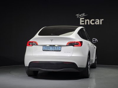 2022 Tesla MODEL Y — фото 3