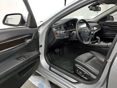 BMW 7 SERIES - 10