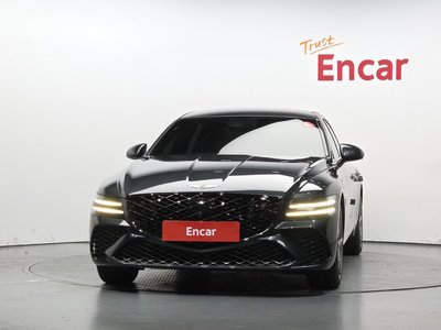 GENESIS G80 (RG3) - 2