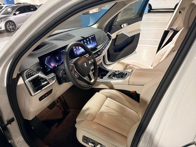 صورة 9 لـ 2025 BMW X5