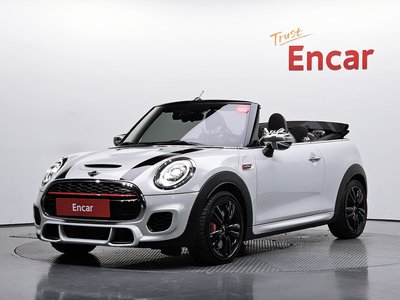 MINI CONVERTIBLE - 1