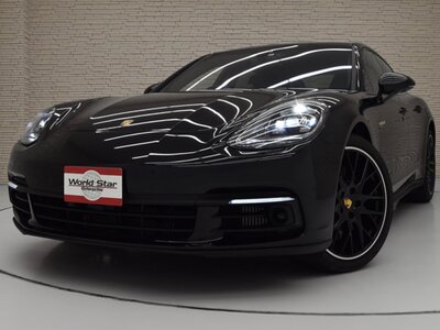 PORSCHE PANAMERA - 5