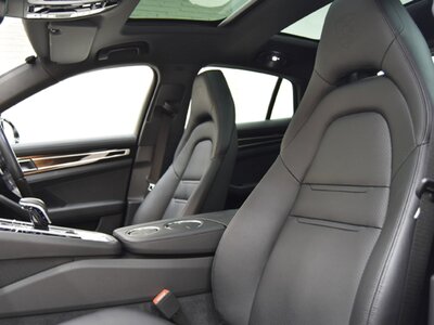 PORSCHE PANAMERA - 7
