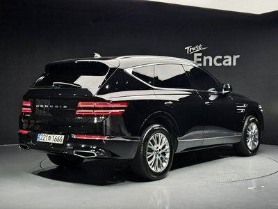 صورة 4 لـ 2023 Genesis GV80