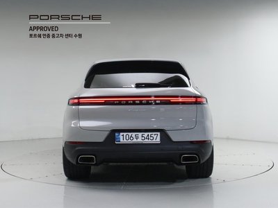 2024 Porsche CAYENNE 照片 3