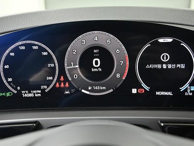 2024 Porsche CAYENNE 照片 8