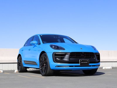 PORSCHE MACAN - 2