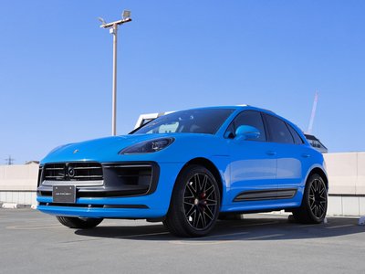 PORSCHE MACAN - 6