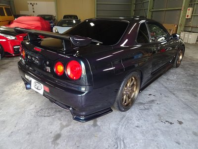 NISSAN SKYLINE GT-R - 10