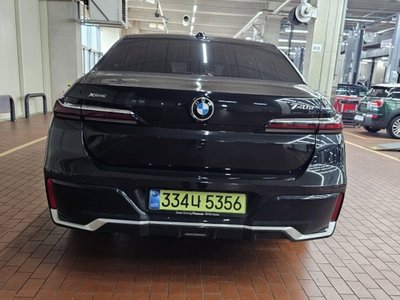 BMW 7 SERIES - 2