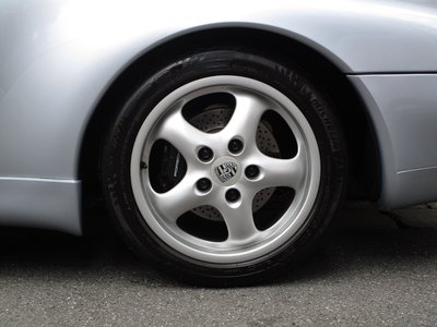PORSCHE 911 - 9