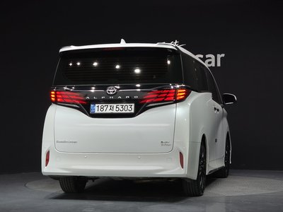 TOYOTA ALPHARD - 4