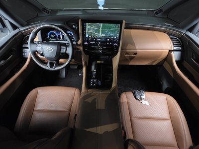 TOYOTA ALPHARD - 5